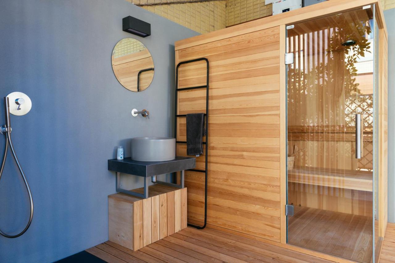 Luxury Penthouse With Sea View - City Center ペスカーラ エクステリア 写真