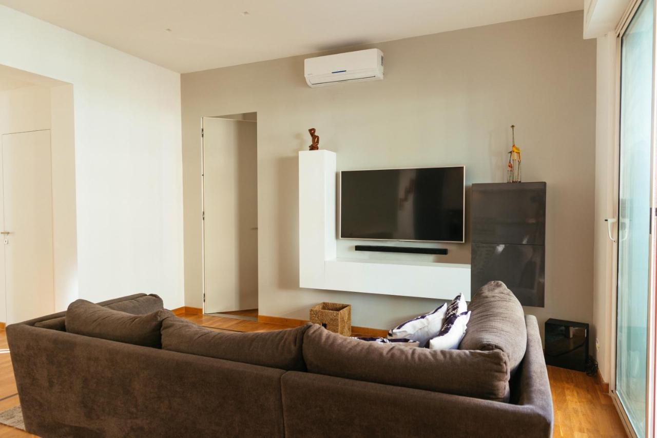 Luxury Penthouse With Sea View - City Center ペスカーラ エクステリア 写真